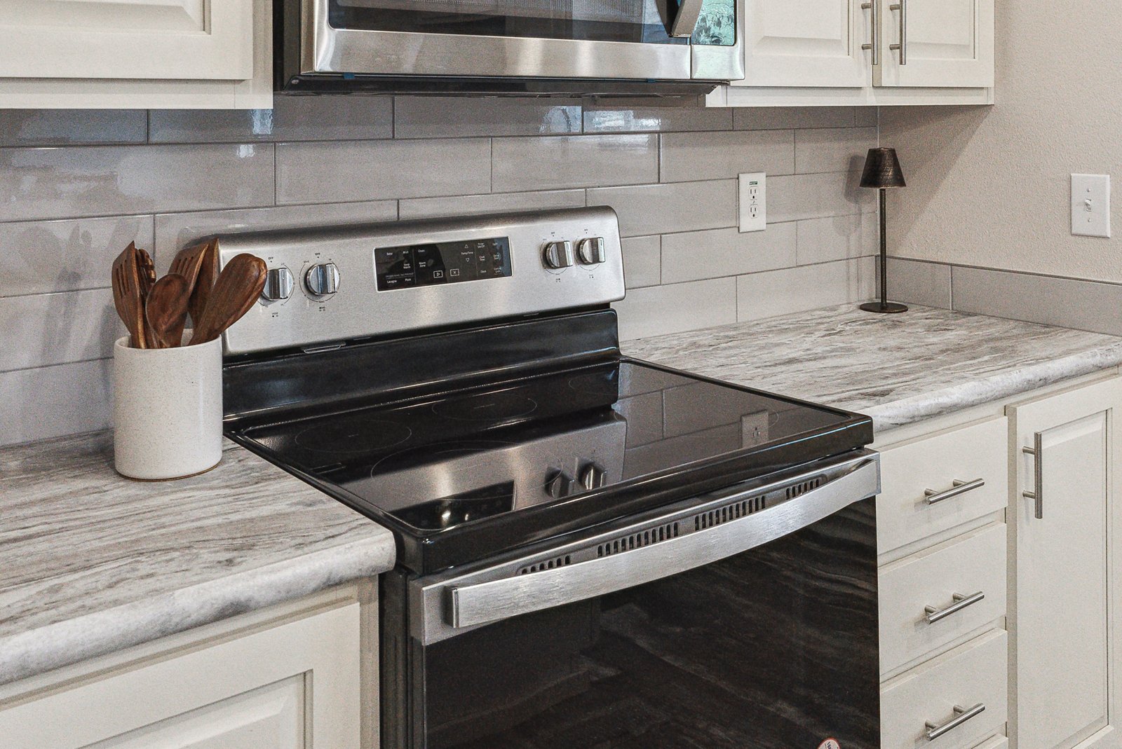 DreamWorks / DW4764F - Poky Homes