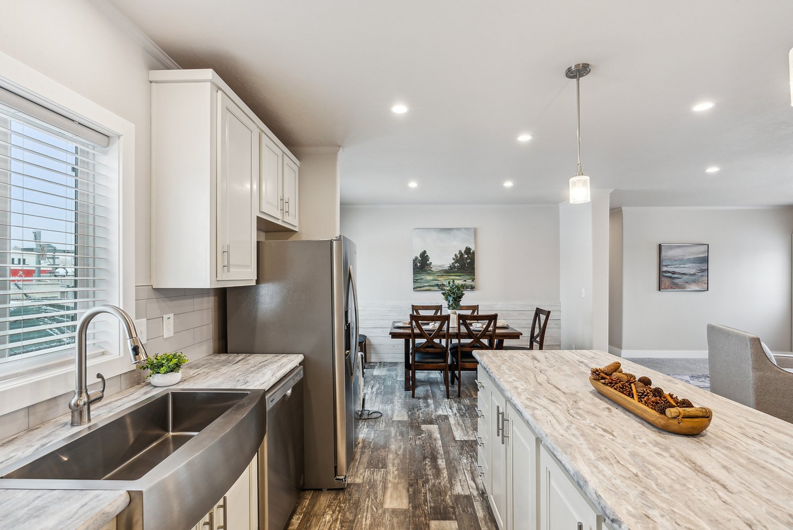 DreamWorks / DW4764F - Poky Homes