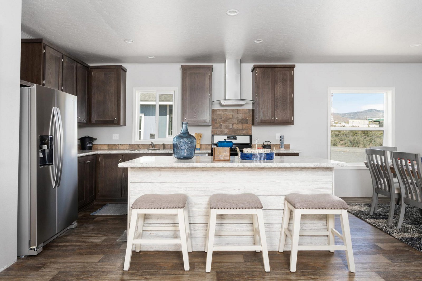 DreamWorks / DW4563B - Poky Homes