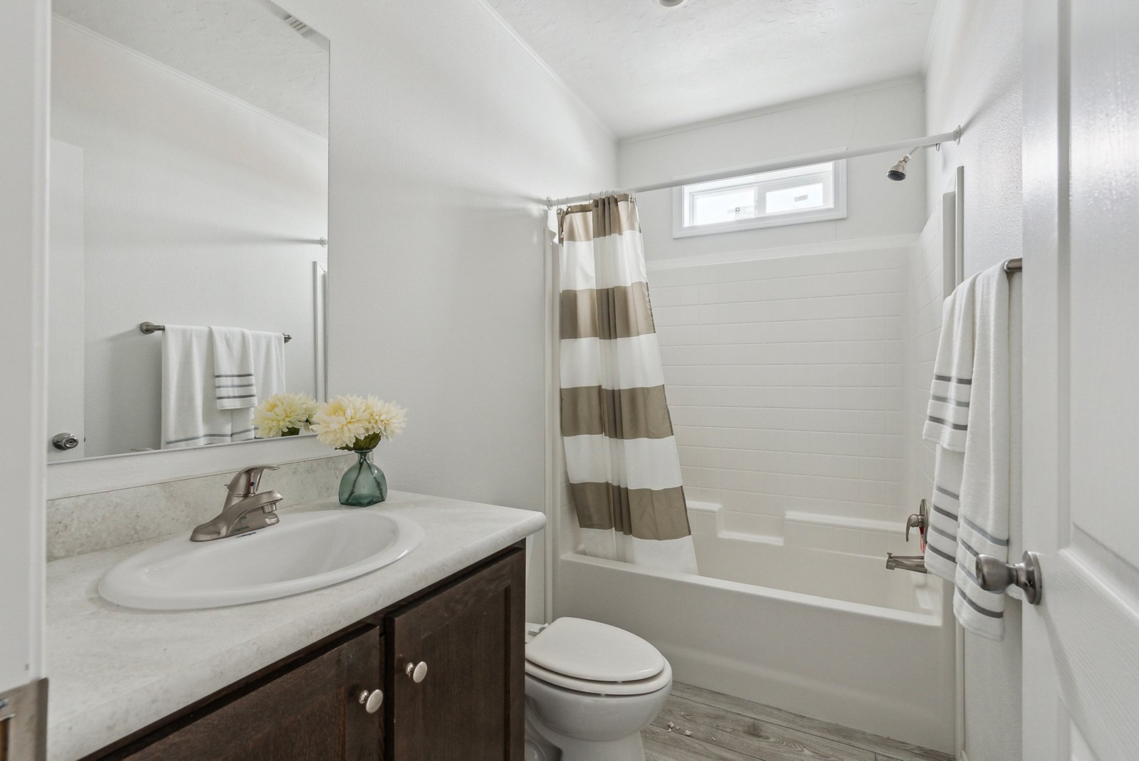 Winchester / 1460H22A4A - Poky Homes