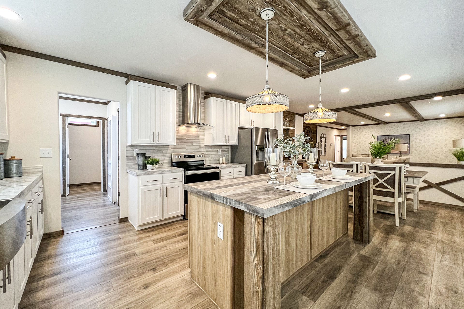 Custom decor options in a Poky Homes manufactured home in Pocatello, Idaho