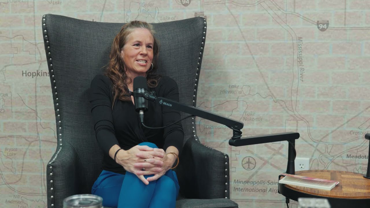 Perfectionism and Being Yourself | Dr. Amelia Reigstad, Author of Hello Ms. Perfect #027