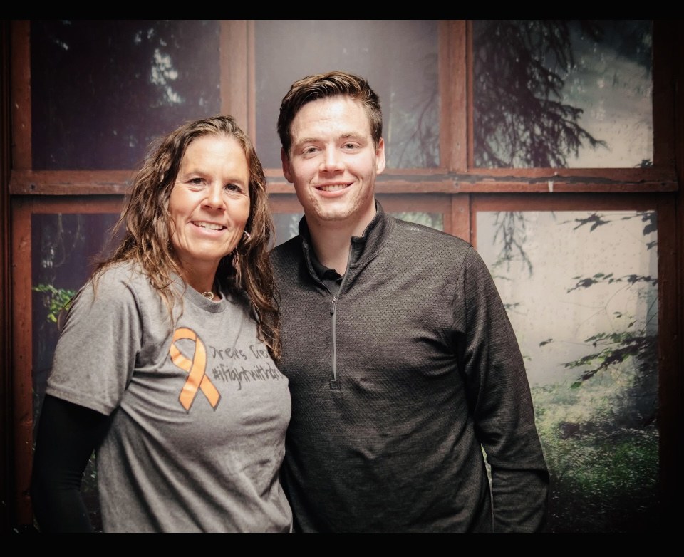 Drew Evenson with host Karissa Dunham on Shining Light on Minnesota, episode 19