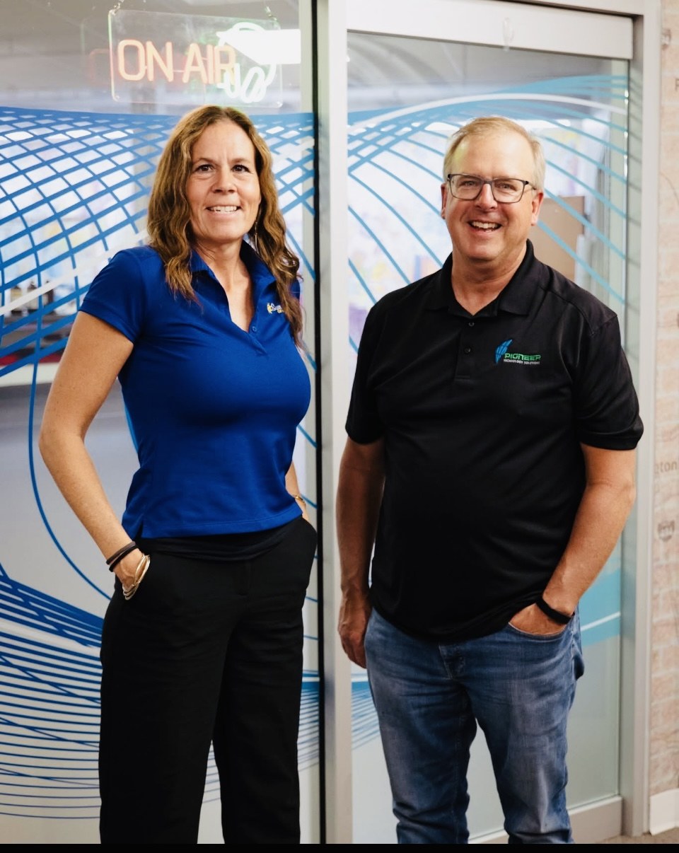 Jeff Meyer, White Bear Glass with host Karissa Dunham on Shining Light on Minnesota, episode 45