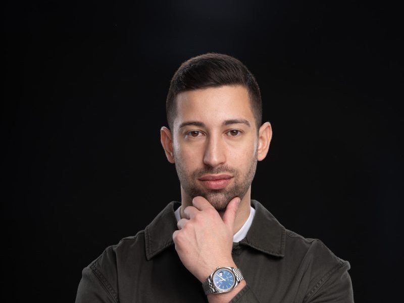 Portrait of Lior Pozin