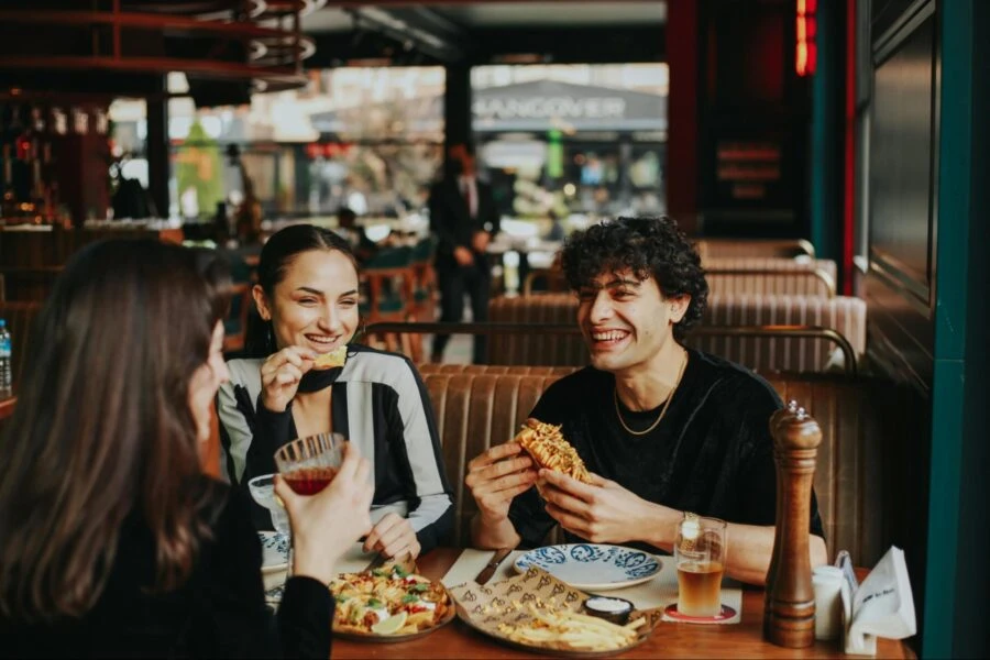Challenges facing casual dining restaurants