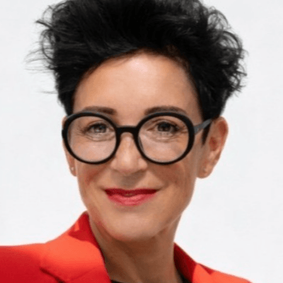 Dr. Alexandra Singer