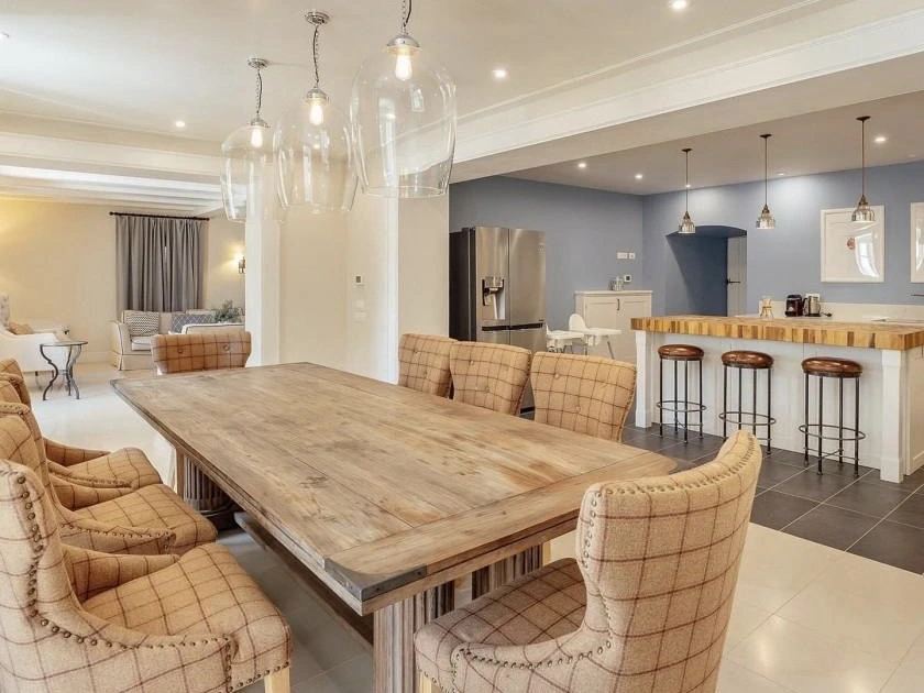 Renovated seafront stone villa in Dobrota: kitchen & dining, photo 1