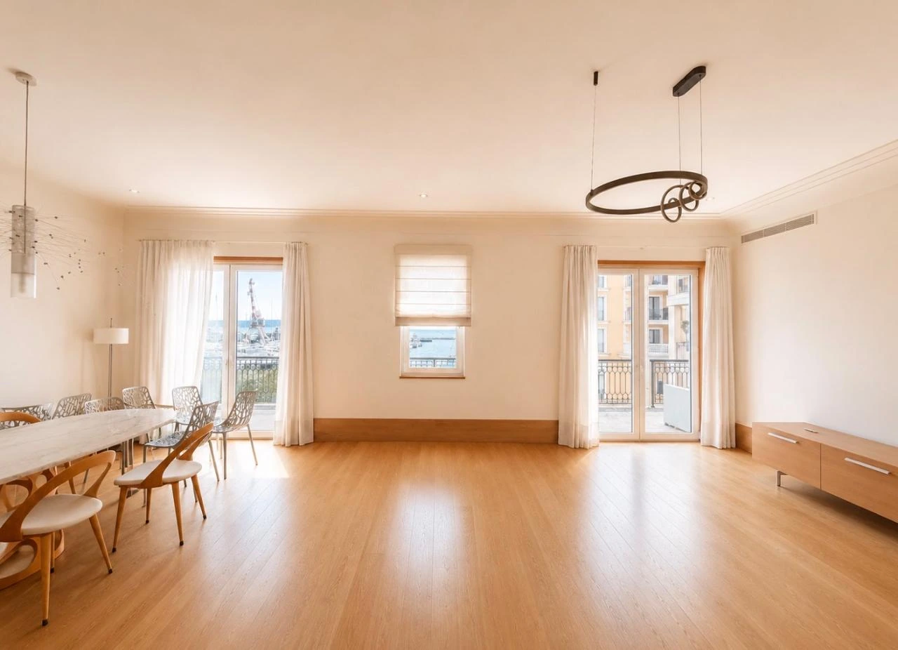 Four-bedroom apartment on Venice Square, photo 4