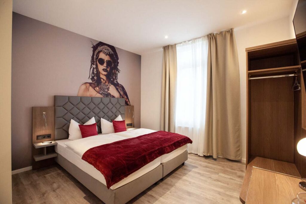 Zweibett-Doppelzimmer mit trennbaren Betten im LH Hotels Blumenthal
