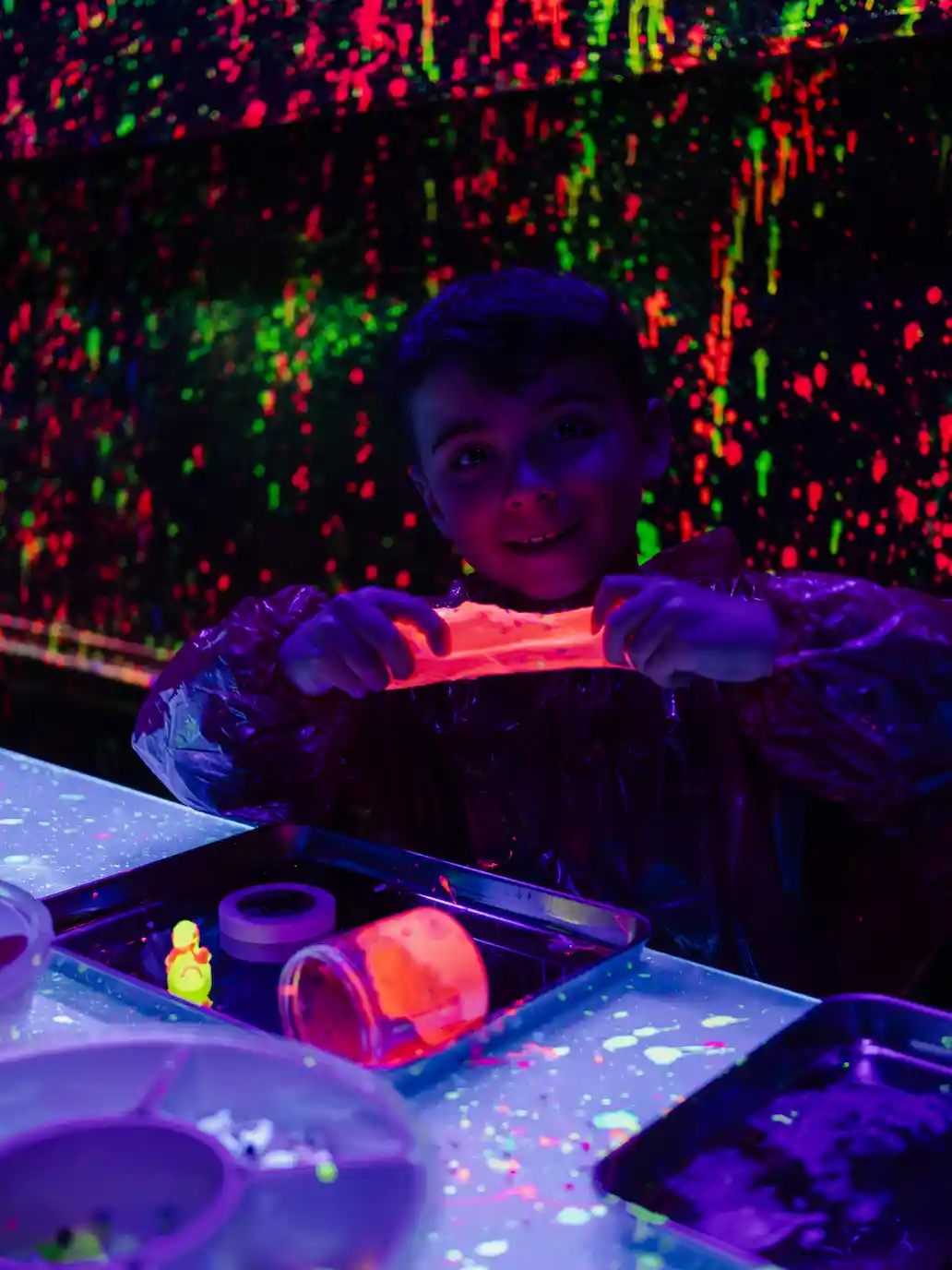 Sortie scolaire peinture fluo