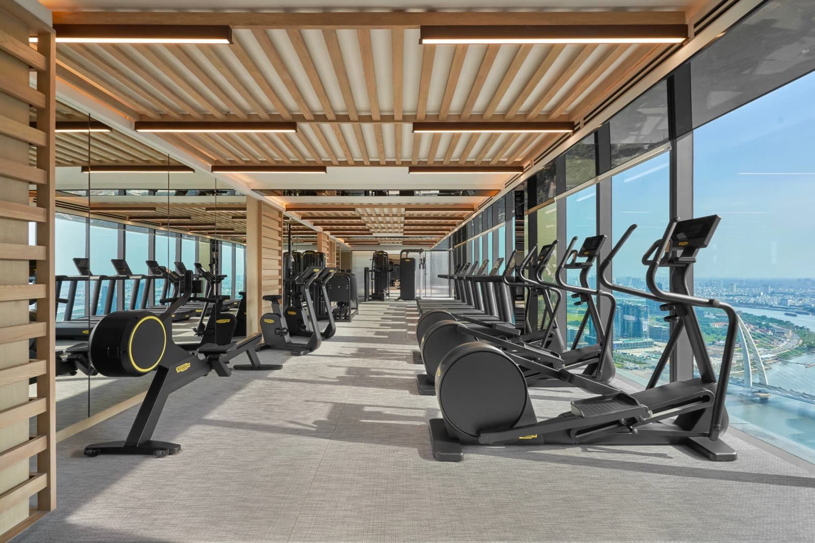 Phòng gym Grand Marina