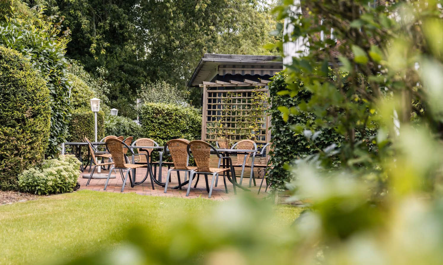 Garten und Terrasse der Eventlocation Waidmannsruh