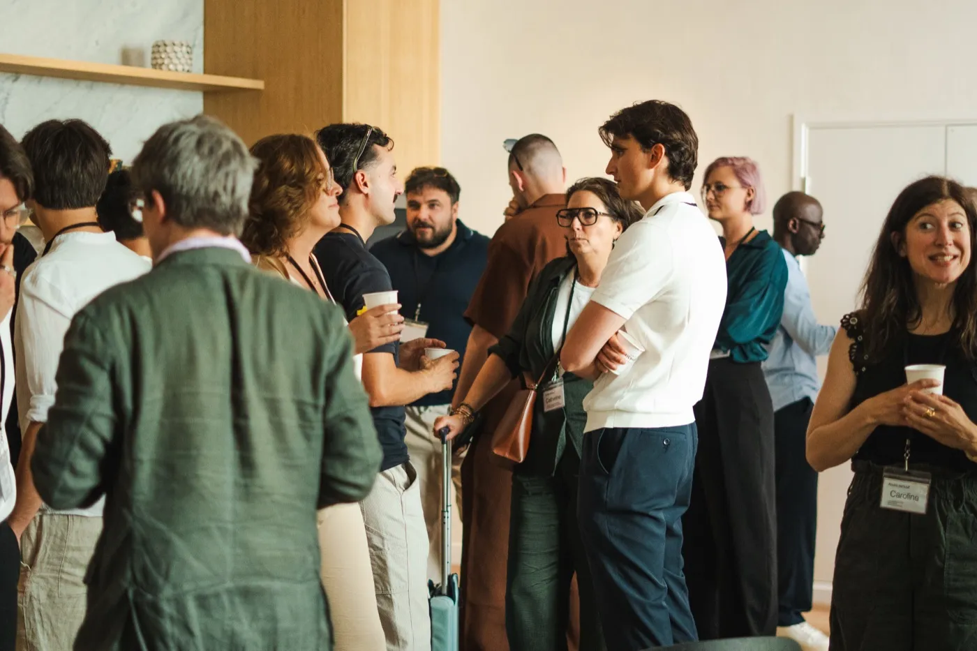 Élèves et intervenants réunis lors d'un événement Noésia
