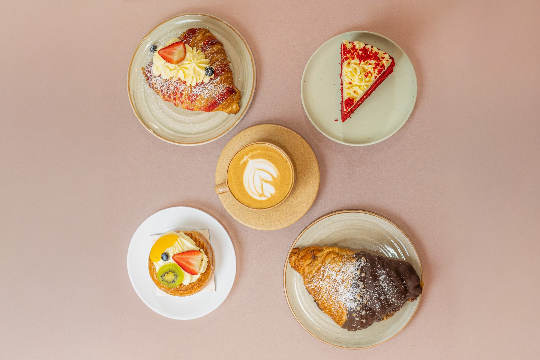 Pastelería y café para compartir: la carta creciendo