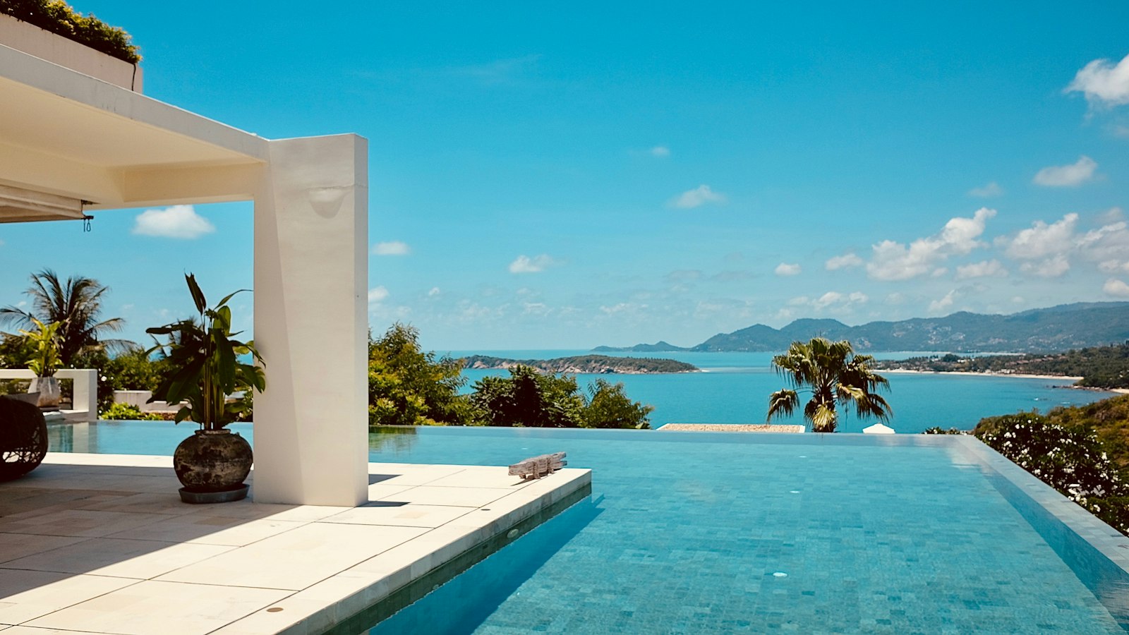 Atlantis The Royal Sky Pool Villa