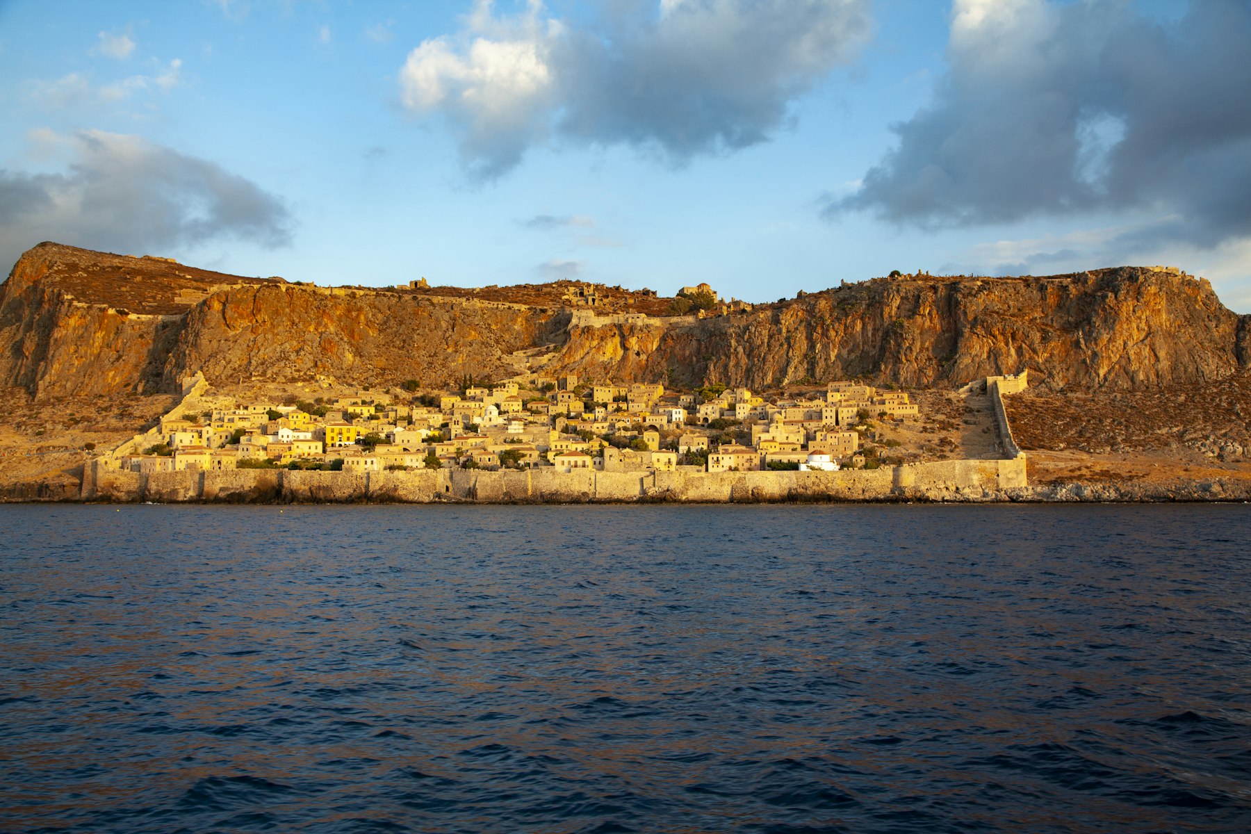 Peloponnese treasures: Mycenae, Olympia and Delphi