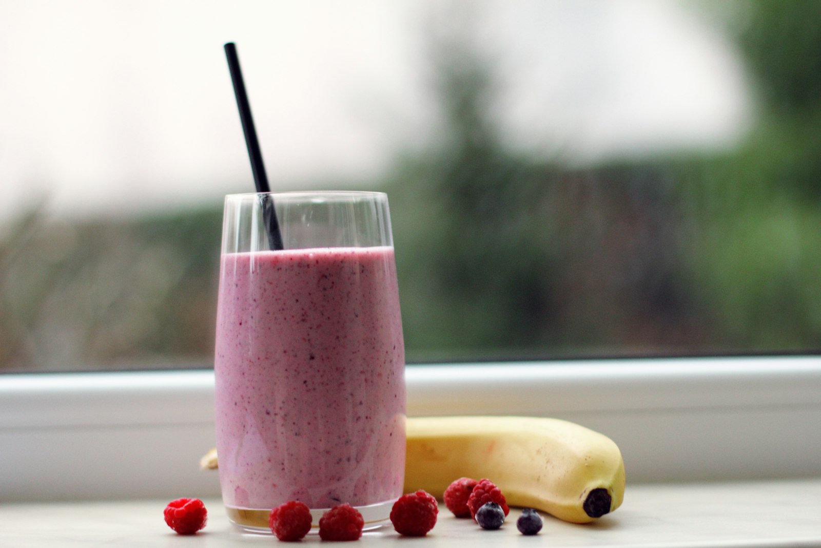 Strawberry banana smoothie
