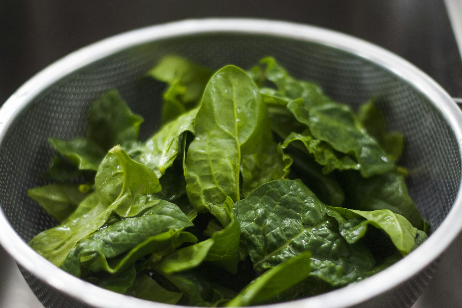 Fresh spinach leaves
