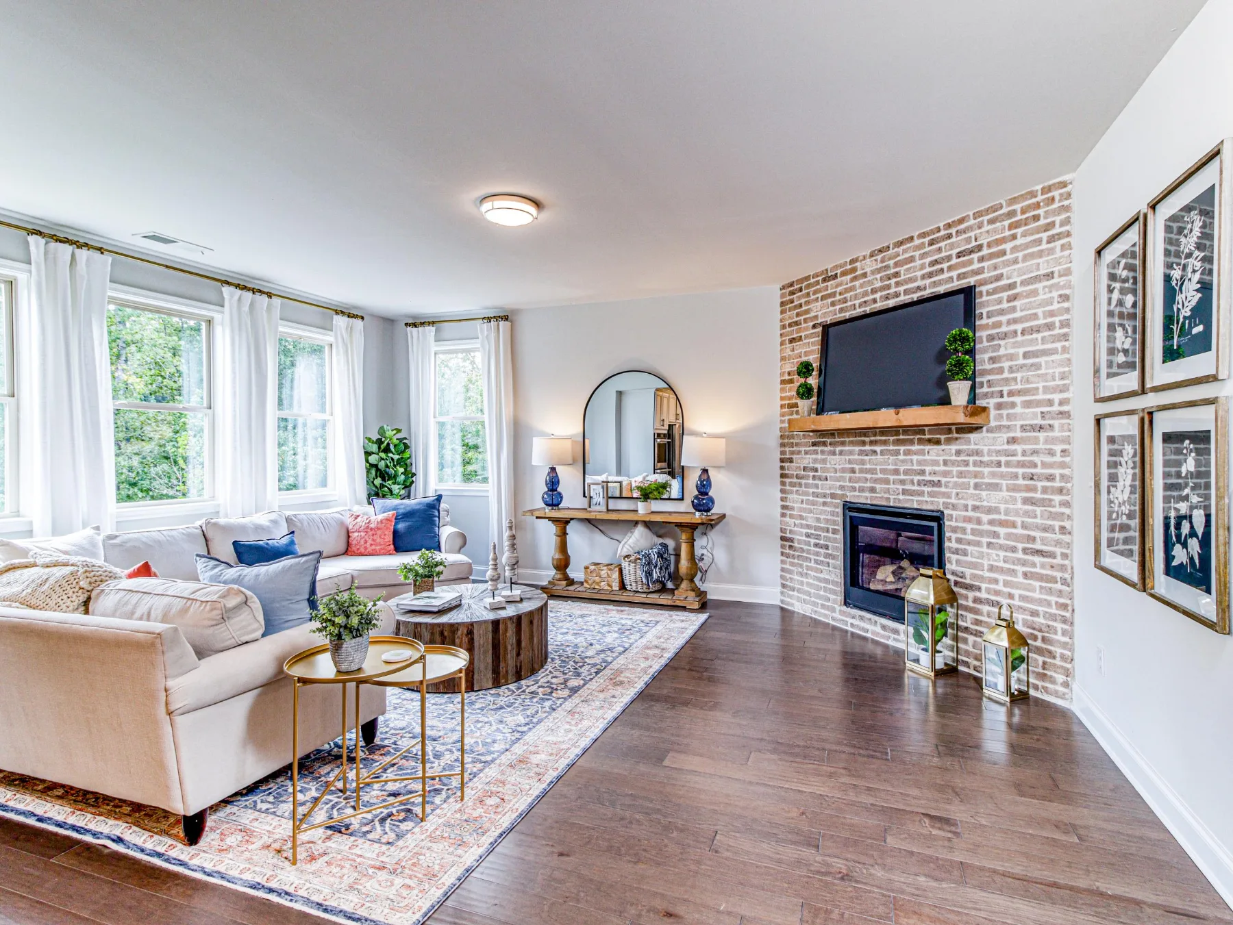 HDR interior & exterior photos