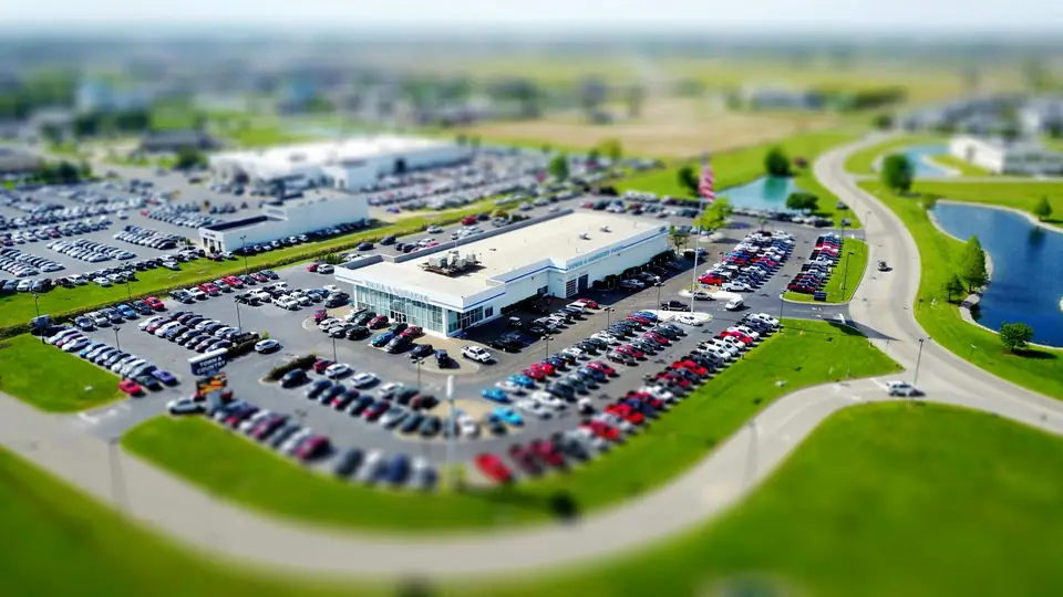 How Dealerships Can Use Data to Optimize Vehicle Transport Costs