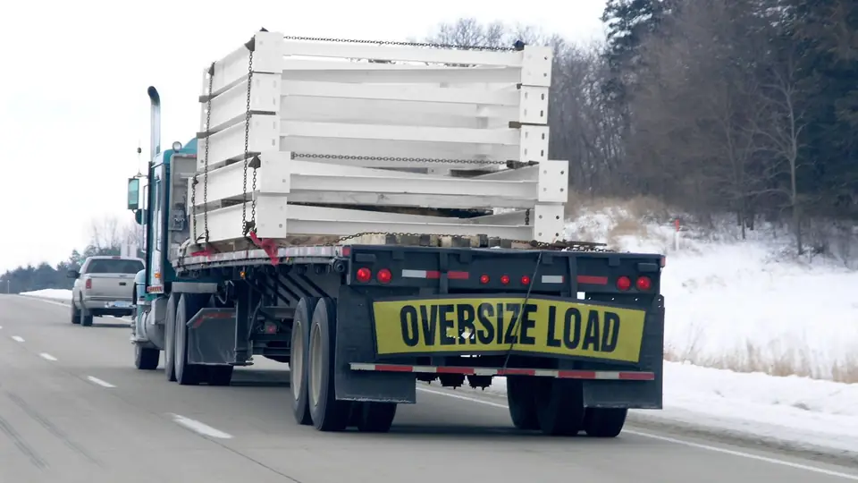 What Are the Rules for Heavy Haul Shipping?