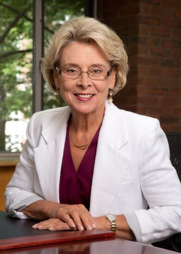 Lisa Raitt portrait
