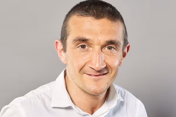 Portrait Raphaël, témoignage client OneFlash