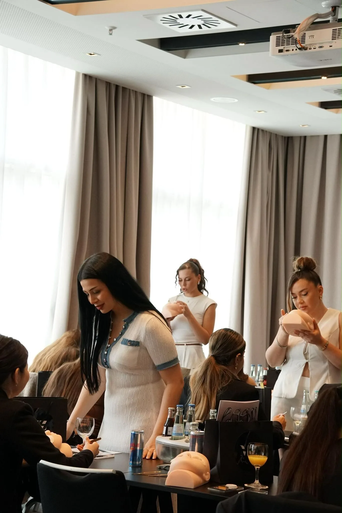 Schulung in der MZ Goddess Beauty Academy