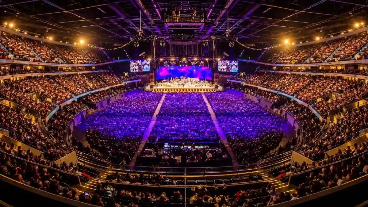 Escenario del Movistar Arena Bogotá durante un concierto