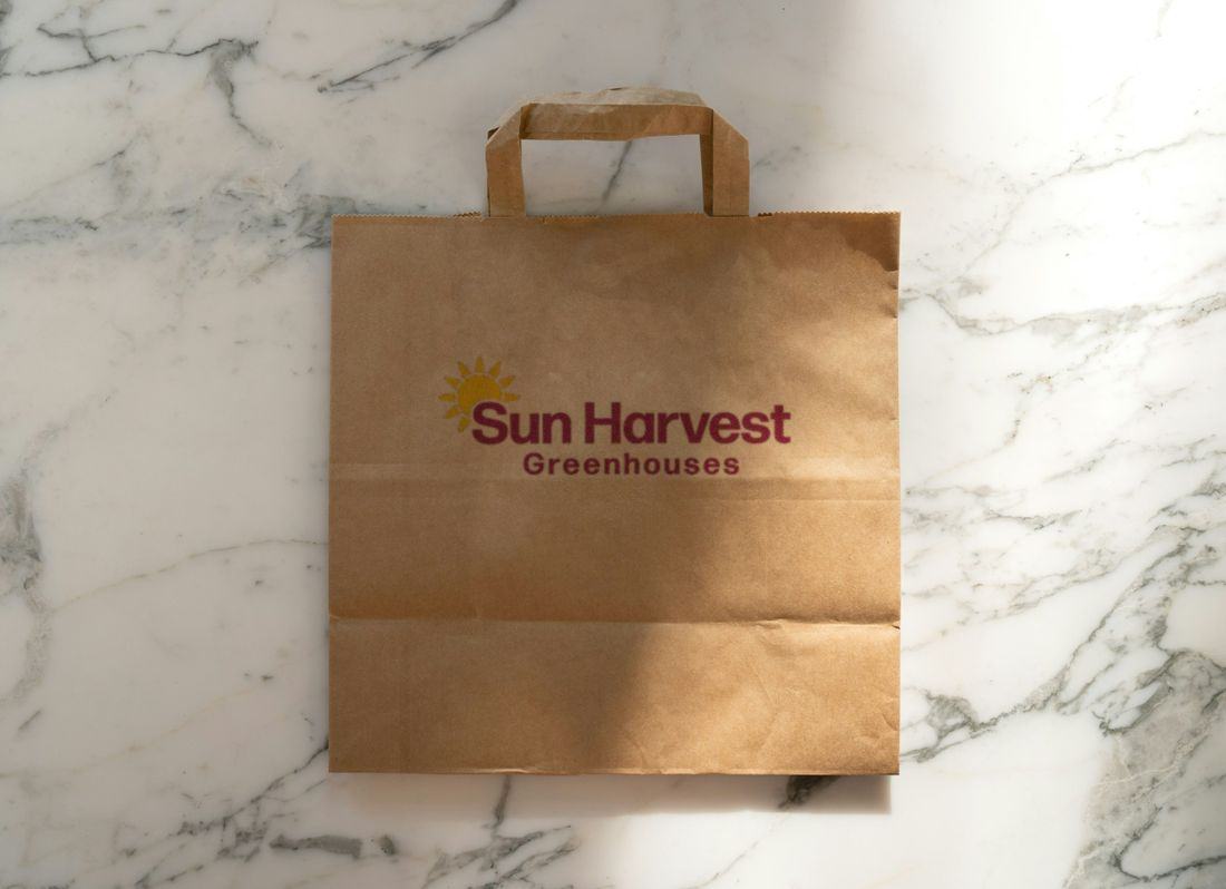 Sun Harvest Greenhouses logo refresh · garden centre