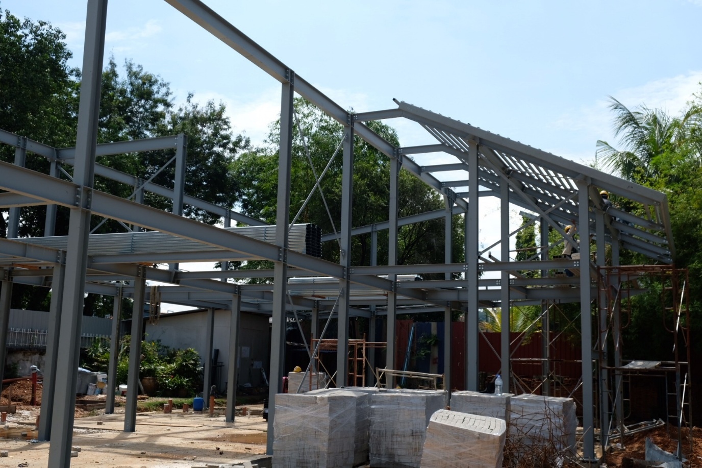 Traditional roof forms, faster steel construction