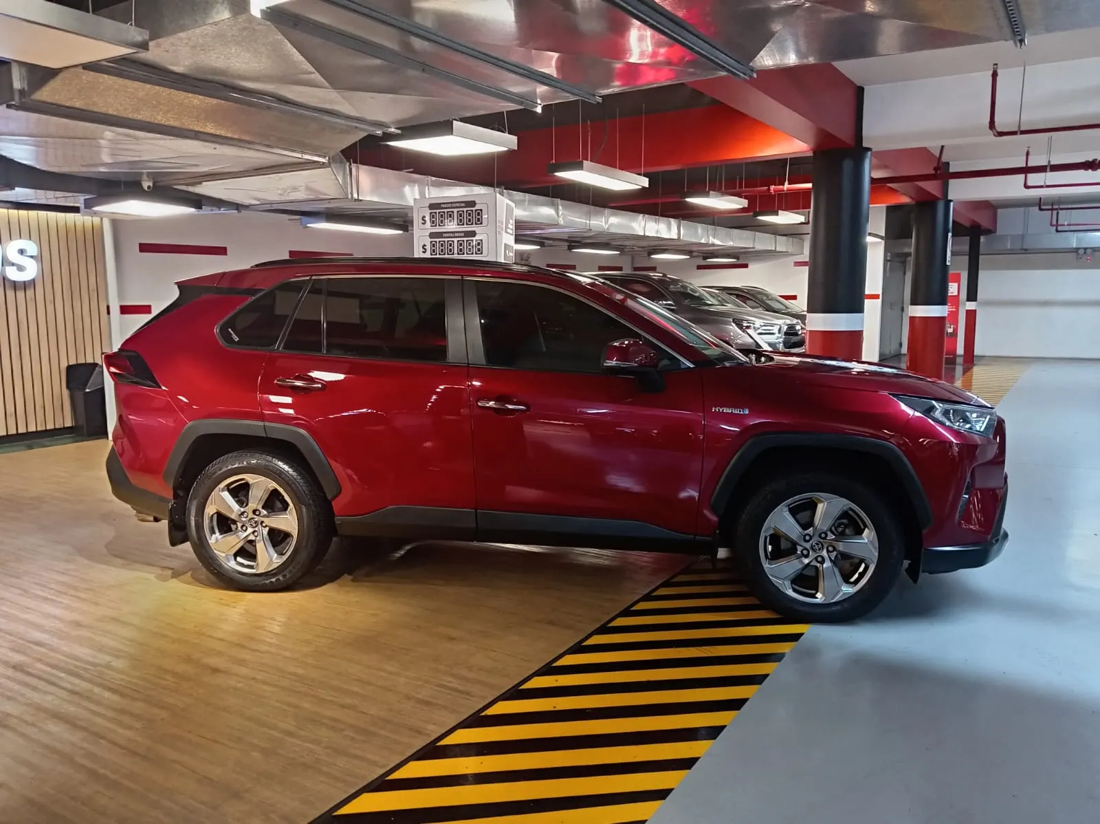 TOYOTA RAV4 HYBRID