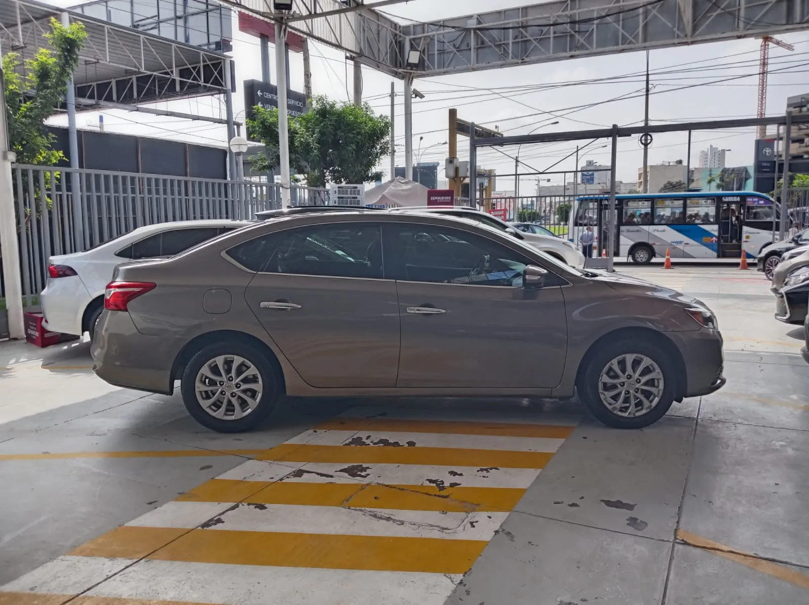 NISSAN SENTRA