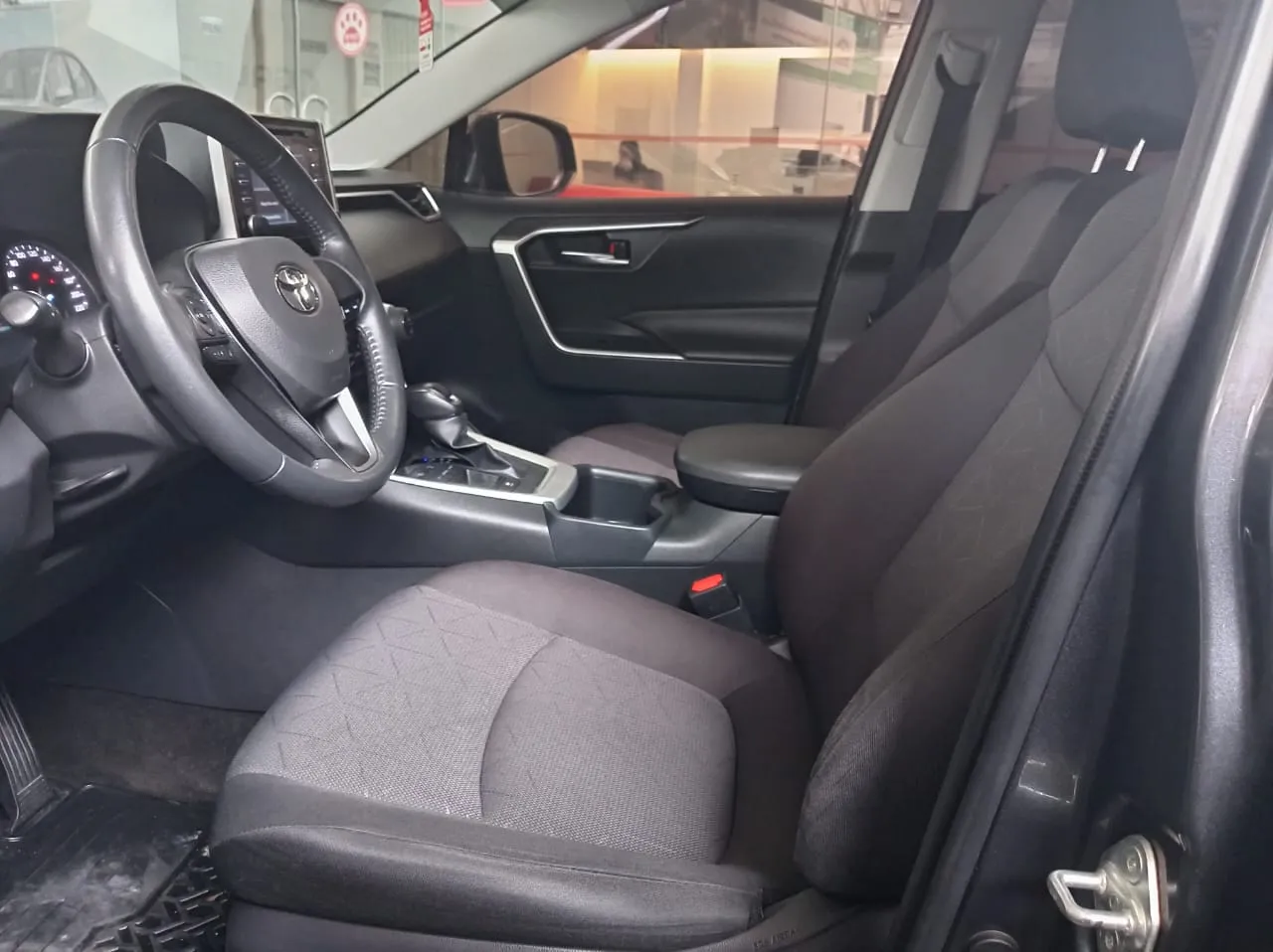 TOYOTA RAV4 HYBRID