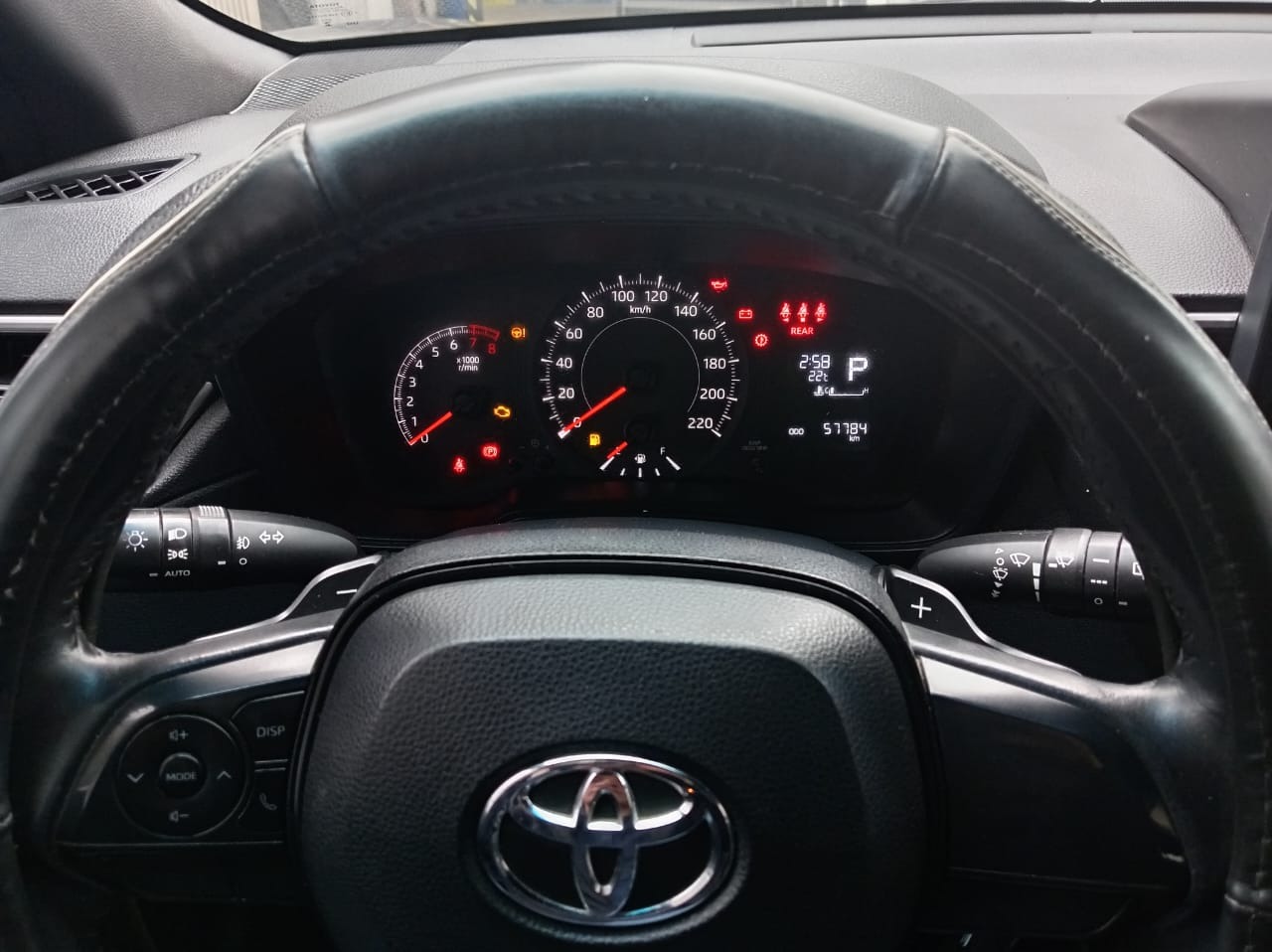 TOYOTA COROLLA CROSS
