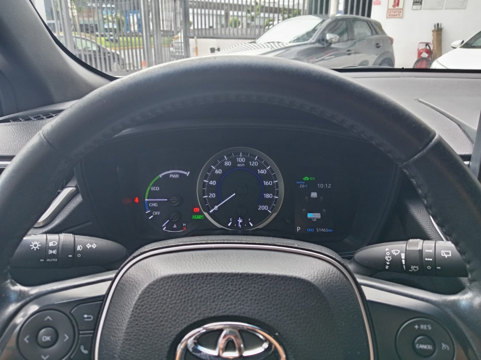 TOYOTA COROLLA CROSS HYBRID