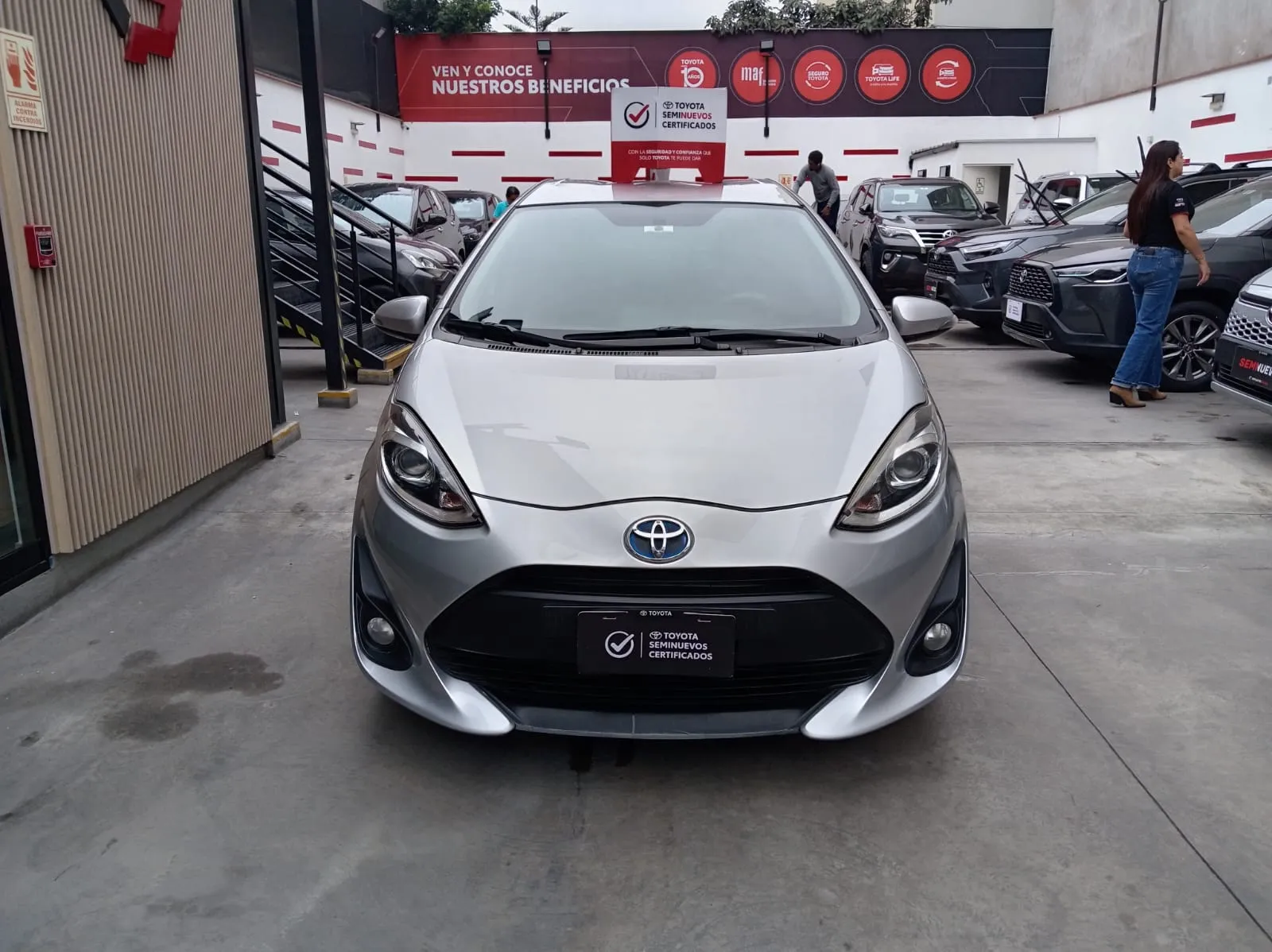 TOYOTA PRIUS C HYBRID