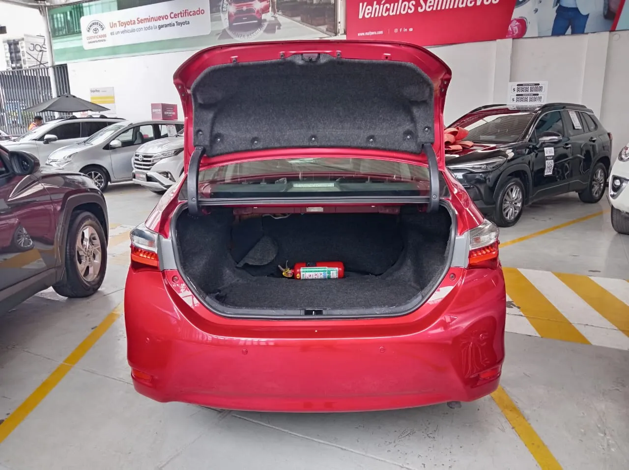TOYOTA COROLLA