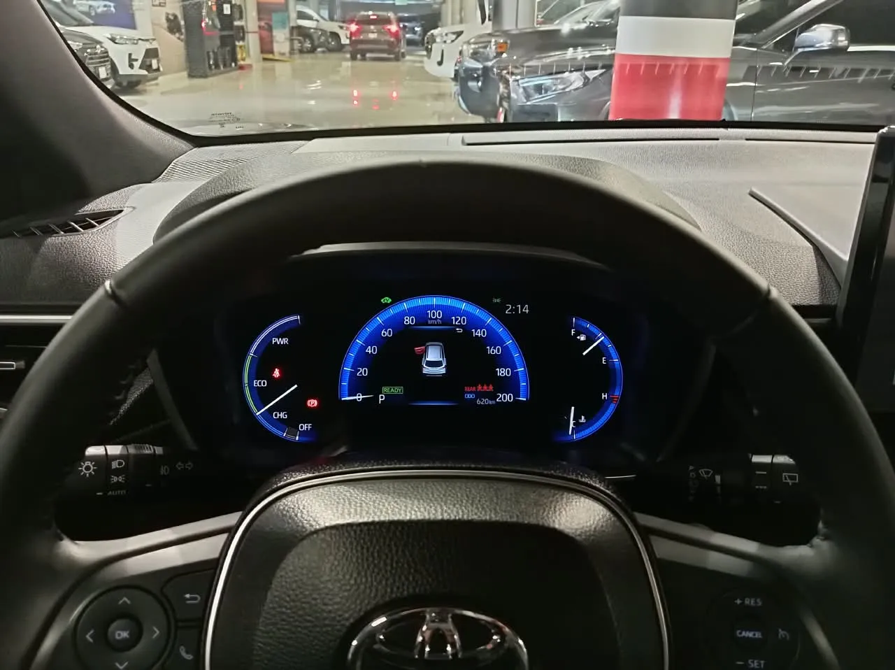 TOYOTA COROLLA CROSS HYBRID