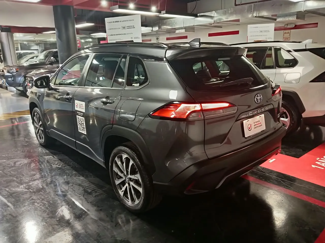 TOYOTA COROLLA CROSS HYBRID