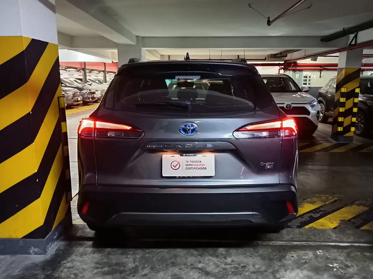 TOYOTA COROLLA CROSS HYBRID