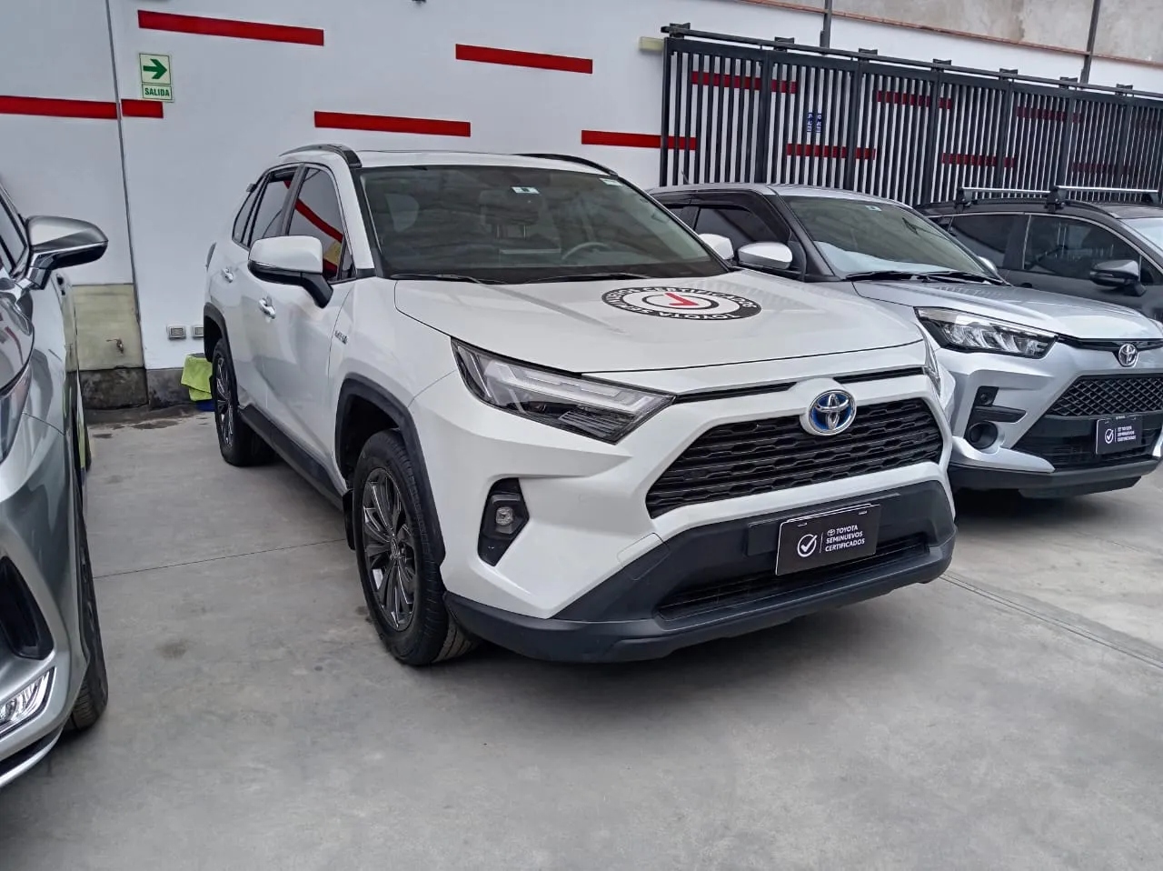 TOYOTA RAV4 HYBRID