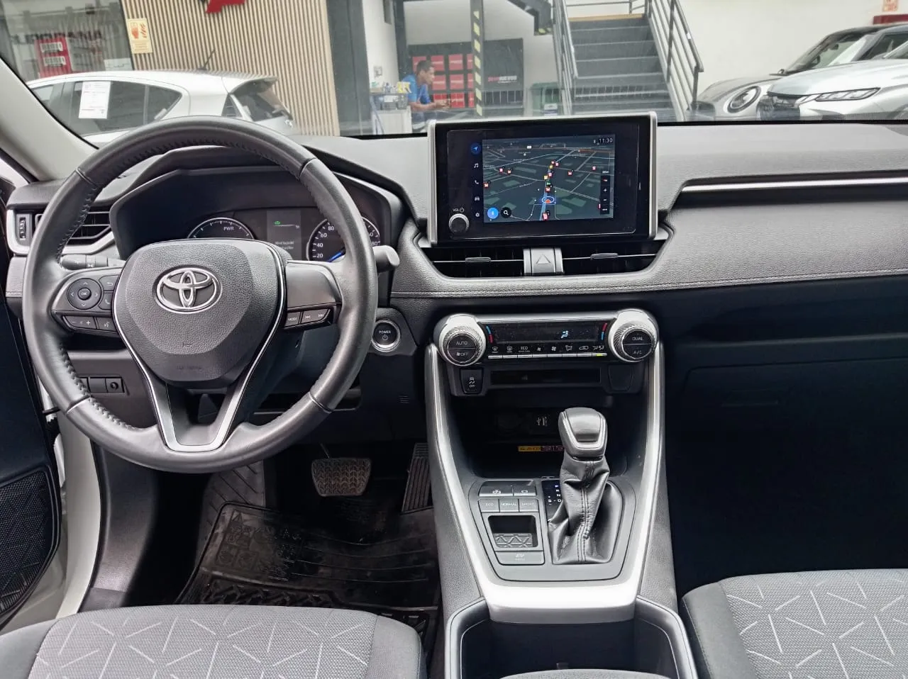 TOYOTA RAV4 HYBRID
