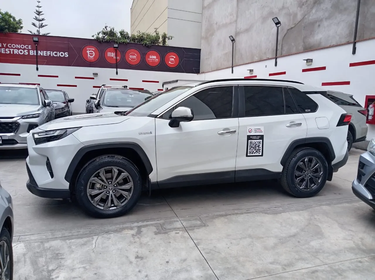 TOYOTA RAV4 HYBRID