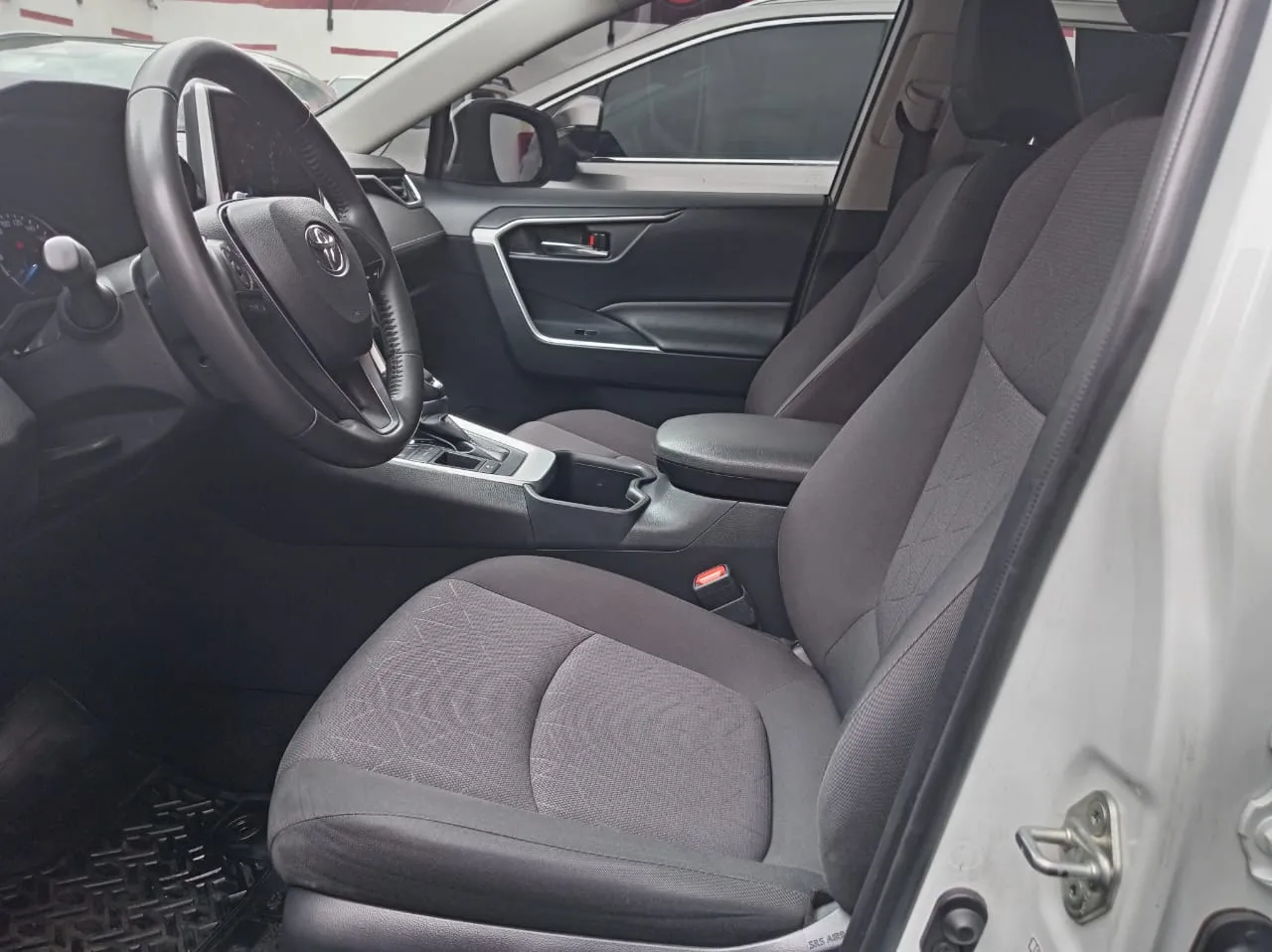 TOYOTA RAV4 HYBRID