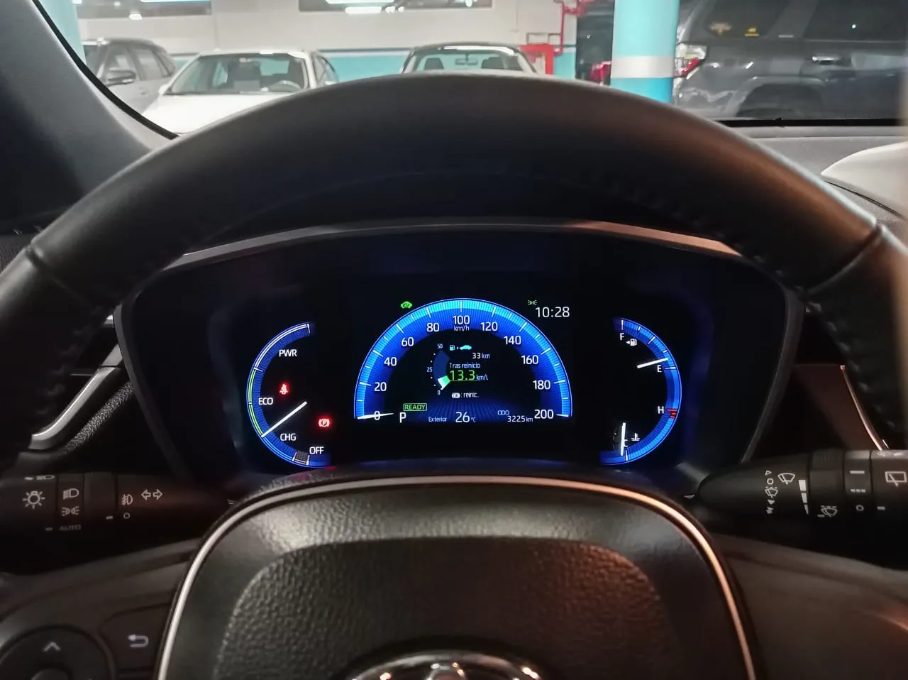 TOYOTA COROLLA CROSS HYBRID