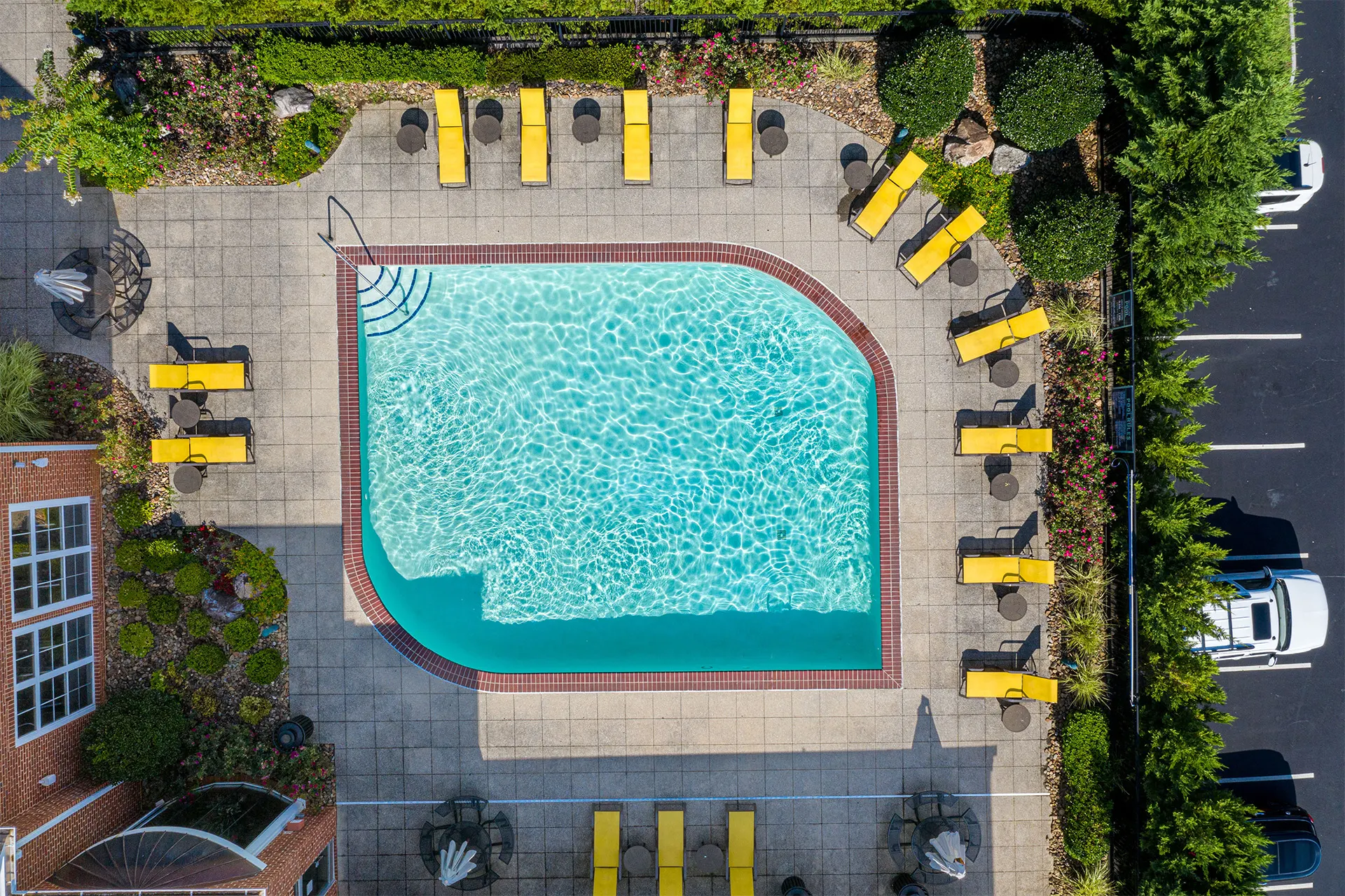 Resident pool and lounge