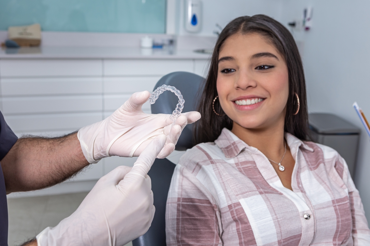 Can Clear Aligners Fix Teeth Gaps Before My Wedding?