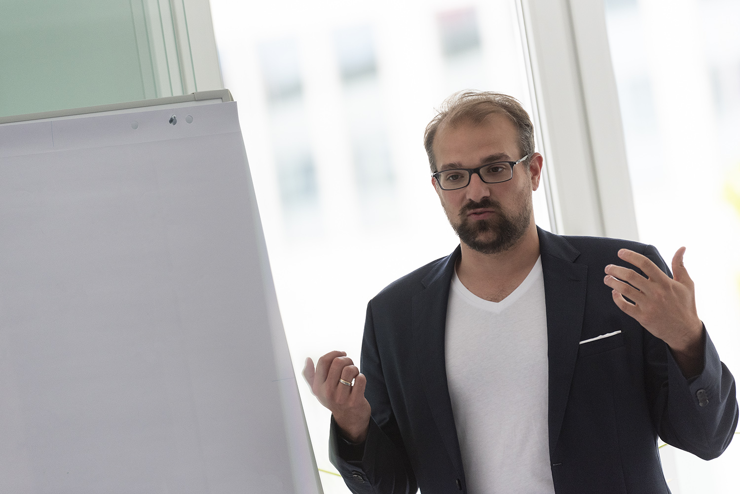 Dominik Dietrich im Workshop bei pelo IT